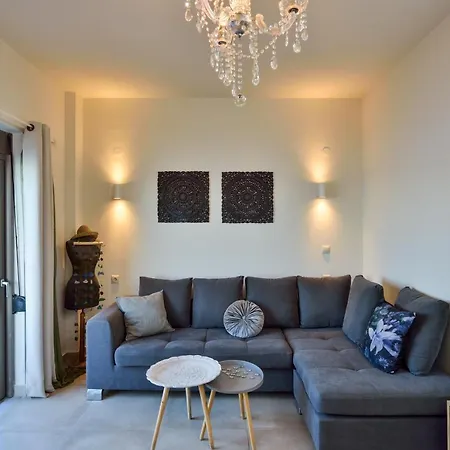 Thalassa Mou Seafront *