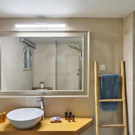 Thalassa Mou Seafront Апартаменти Ханья (Крит)